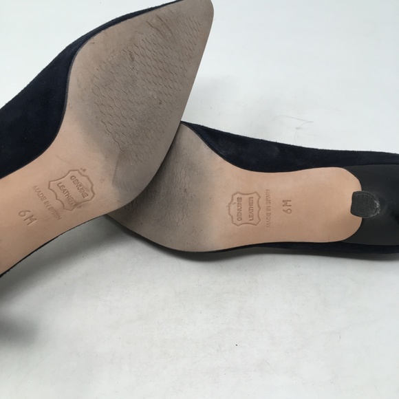 TALBOTS BLACK BLUE POINTED TOE SUEDE HEELS 6M - Picture 4 of 5